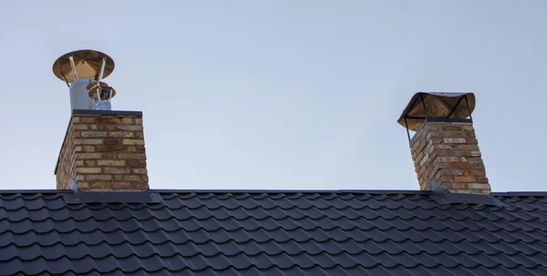 Brick Smoke Roof Metal Roofing Green Color Clear Sky Architecture — Stock Photo, Image