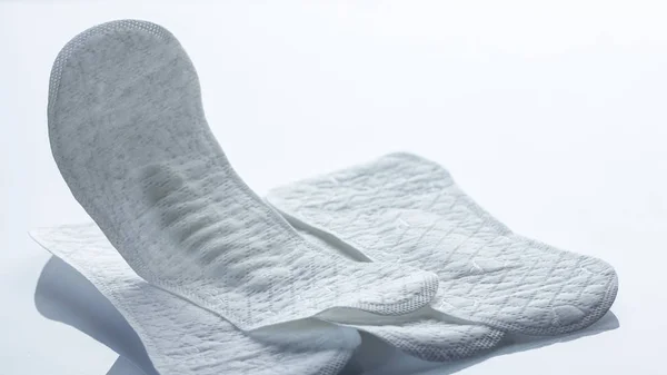 Hygienické Denní Ultra Tenké Kalhotky Bílém Pozadí Zblízka — Stock fotografie