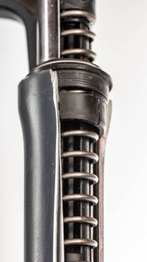 Bisiklet çatal bölümünde, tüm bileşenleri görebilirsiniz