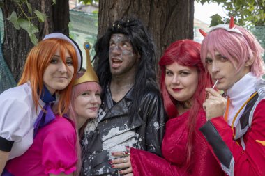 26 Eylül 2018, Ukrayna Kiev: Çağdaş Pop Kültür Festivali. Comic Con. Comic Con festivalinin ziyaretçileri. Farklı kostümler giymişti..