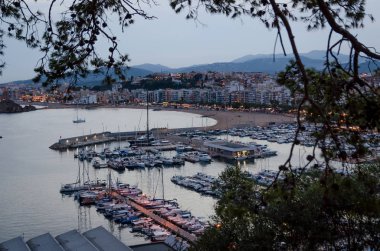 Panoramik görünümü'nde gemi Park, Blanes Costa Brava, Catalonia, İspanya