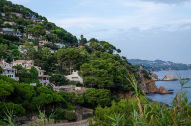 Cala de Sant Francesc, Blanes, Costa Brava, İspanya çevre Bay beach resort