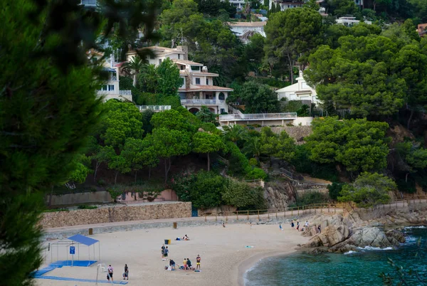 Cala de Sant Francesc, παραθαλάσσιο θέρετρο στον κόλπο κοντά σε Blanes, Κόστα Μπράβα, Ισπανία — Φωτογραφία Αρχείου