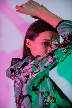 kostüm, açık kırmızı gözler