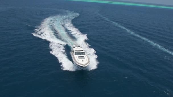 Riprese Panoramiche Yacht Lusso Mare Giorno Sole — Video Stock