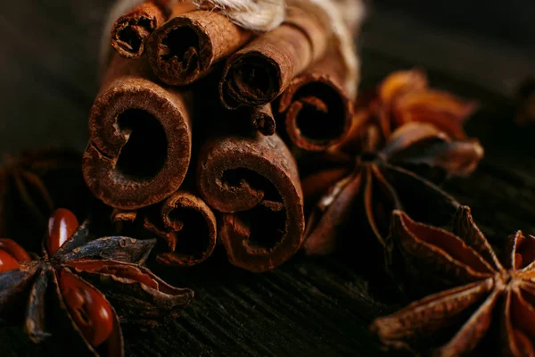 Spices Sticks Cinnamon Star Anise Old Table Rustic Dark Background — Stock Photo, Image