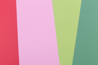 Kağıt boş yeşil, açık yeşil, kırmızı arka plan, geometrik olarak yer. Sunular için renk boş, kopyalama alanı.