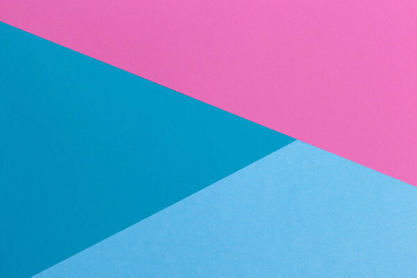 Папье розовое, голубое, на пустом фоне, геометрически расположено. Цветной заготовки для презентаций, копирования пространства
.