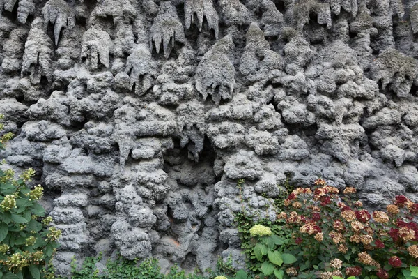Τεχνητών Σταλακτιτών Τοίχο Κατασκευασμένο Από Ασβέστη Στόκου Πρώιμο Μπαρόκ Κήπο — Φωτογραφία Αρχείου
