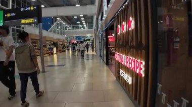 Almaty, Kazakistan - 20 Haziran 2025 - Almaty Uluslararası Havaalanı (ALA)