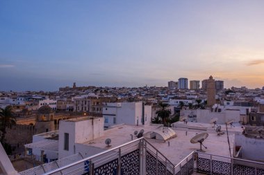 Sousse, Tunus 'un güzel panoramik hava günbatımı manzarası