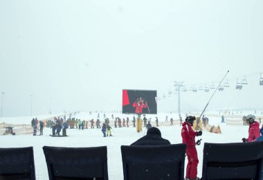 Bukovel, dağ kayak, spor, Bukovel, Karpat Dağları Ukrayna Tema dağlarda Kayak Okulu