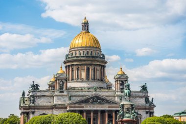 St. Isaac's Katedrali, Saint-Petersburg, Rusya restorasyon sonra yaz aylarında
