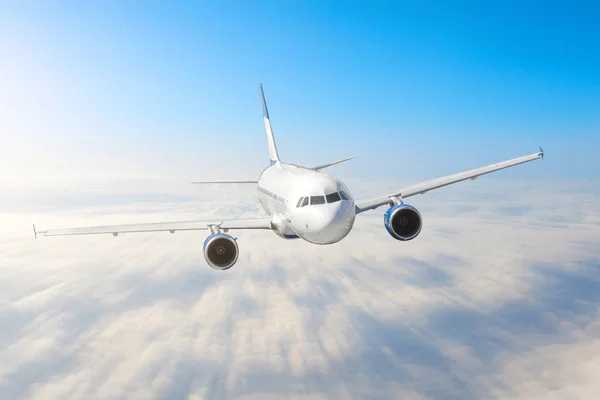 Flygplan Himlen Ovanför Den Moln Flyg Resa Sol Höjd Hastighet — Stockfoto