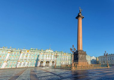 Alexander sütun Palace Square, Saint-Petersburg sembolü