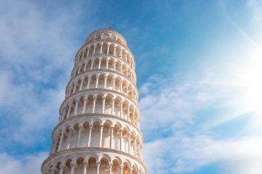 Pisa, İtalya, bir güzel gün gökyüzü arka planı Leaning Tower.