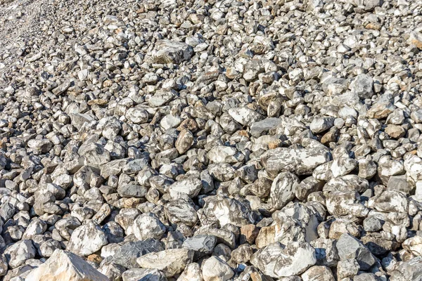 Багато Овальних Камені Після Падіння Горах — стокове фото