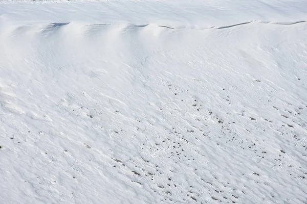 在山坡上的雪 雪崩的形成没有下降 — 图库照片