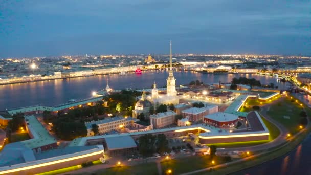 Vista Nocturna Fortaleza Pedro Pablo Isla Liebre Ciudad San Petersburgo — Vídeos de Stock