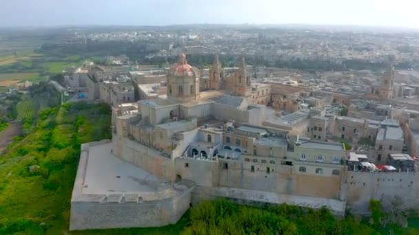 Panorama Vlucht Bovenaanzicht Van Stad Mdina Fort Malta — Stockvideo