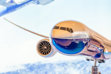 Boeing 777-X model sergisi sergileniyor. Rusya, Moskova bölgesi Zhukovsky, Havaalanı Ramenskoe. Aviasalon Maks 2019. 29 Ağustos 2019.