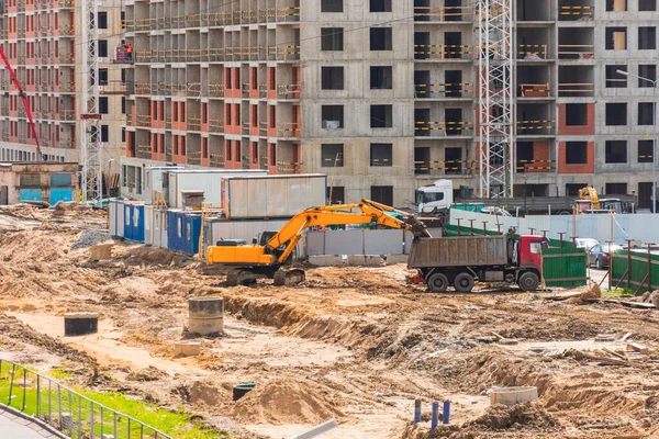 Excavadora Camión Que Lleva Tierra Durante Construcción Carreteras Excavado Calle — Foto de Stock