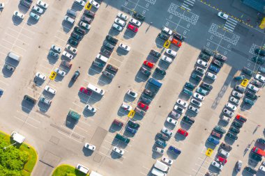 Bölge sakinleri için açık hava parkı, yukarıdan üst hava manzarası.