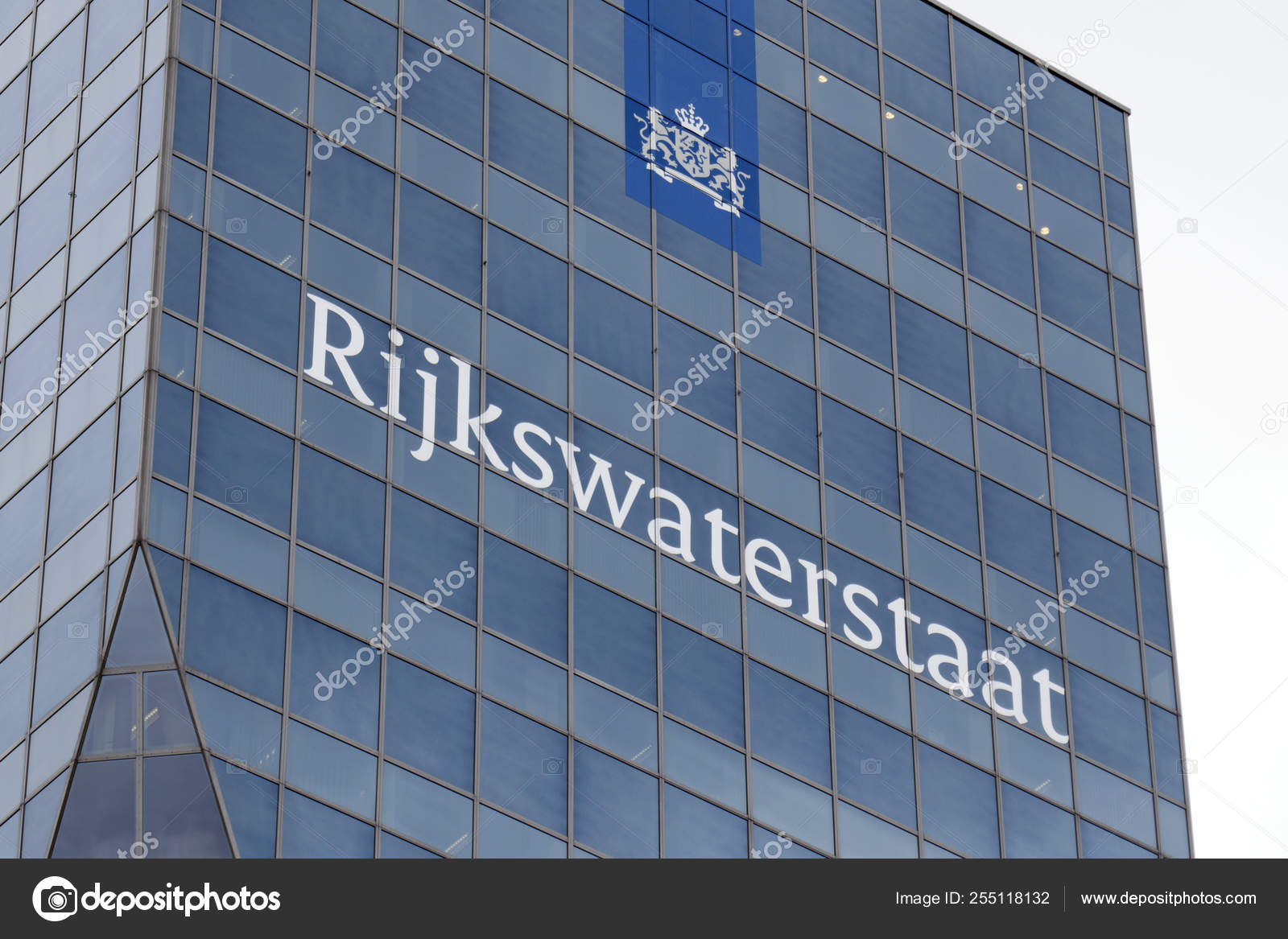 Building Of Rijkswaterstaat In Rotterdam Stock Editorial Photo C Joeppoulssen 255118132