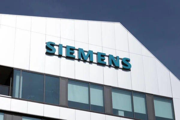 Rotterdam Países Bajos Abril 2019 Fachada Del Edificio Siemens Rotterdam — Foto de Stock