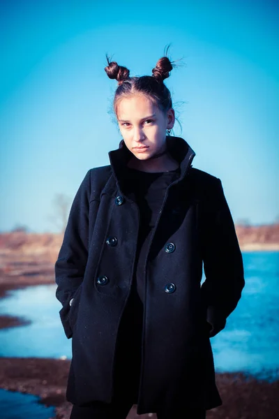 Urban Fashionable Girl Posing Beach — Stock Photo, Image