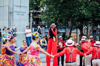 Belgrade, Sırbistan - 4 Temmuz, 2017 - Belgrad Ödülü 2017 Uluslararası Halk dansları ve müzik festivali