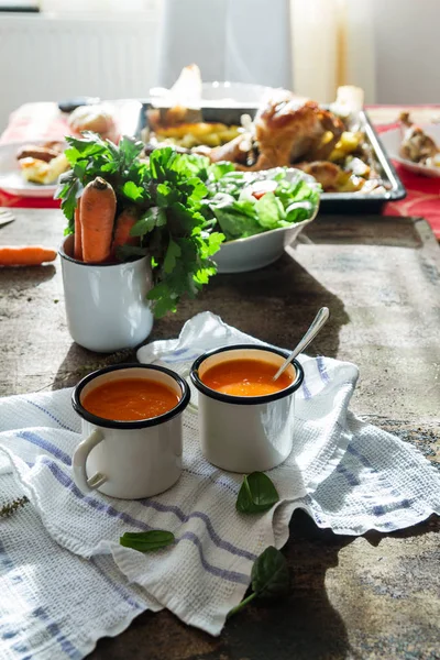 Close Photo Homemade Healthy Carrot Soup White Mugs Napkin Grey — Stock Photo, Image