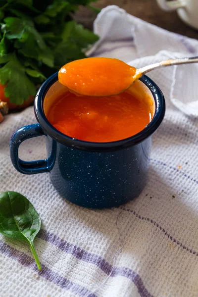 Close Photo Homemade Healthy Carrot Soup Blue Mug Table — Stock Photo, Image