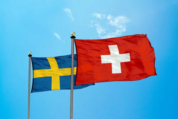 Flag Sverige Schweiz Blå Overskyet Himmel Baggrund - Stock-foto