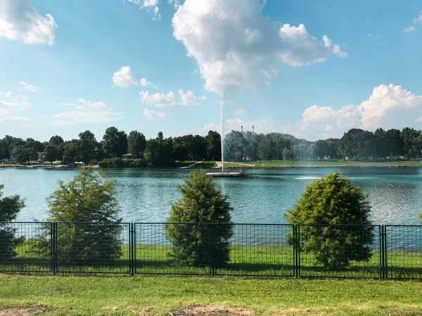 Ada Ciganlija ve Çeşmesi, Belgrad, Sırbistan için Sava Nehri