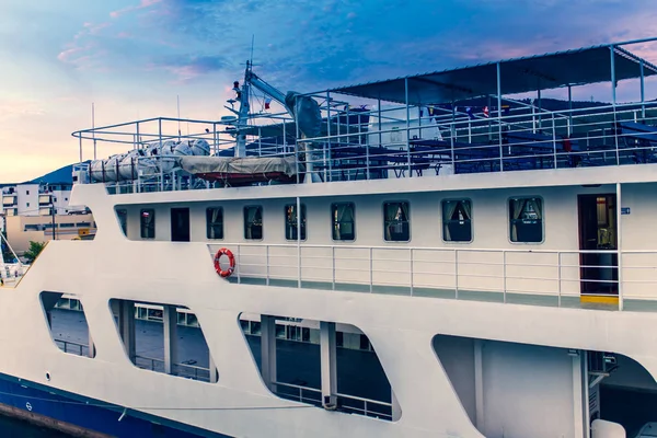 Crucero Estacionado Por Noche Grecia — Foto de Stock