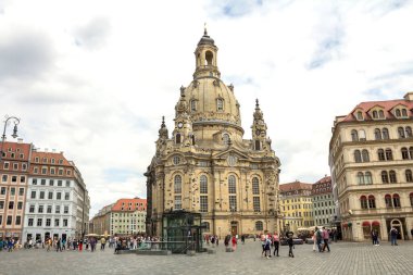 Dresden, Almanya 'da Dresden Frauenkirche (Saksonya Evanjelik-Lüteryen Kilisesi) Manzarası.