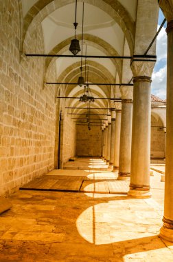 Tarsus, Türkiye 'deki Ulu Camii' nin avlusu