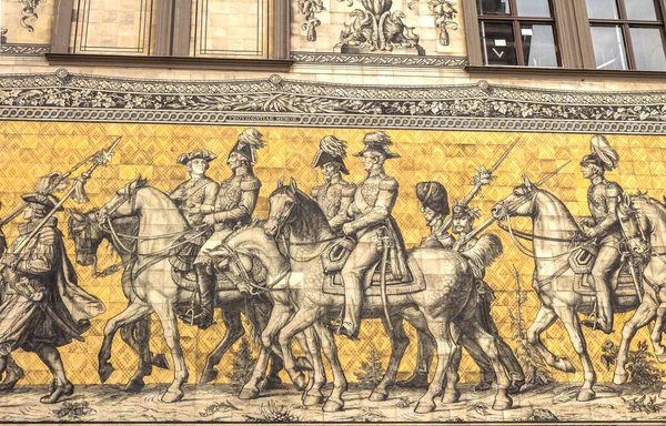 Furstenzug Jätte Väggmålning Dekorerar Mosaik Väggen Augustus Street Dresden Tyskland — Stockfoto