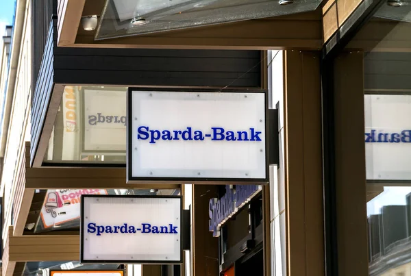 第四に ドイツ エンブレム スパルダ銀行 スパルダ銀行 英語版 オーストリアに支店を持つドイツ第12位の銀行 — ストック写真
