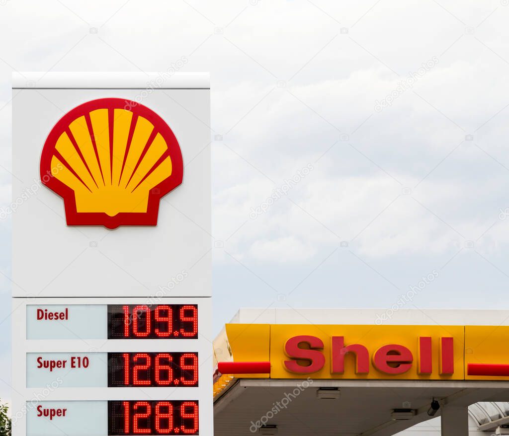 Schwabach, Germany: Royal Dutch Shell Plc or Shell is an Anglo-Dutch multinational oil and gas company. It is the fourth largest company in the world in term of revenue