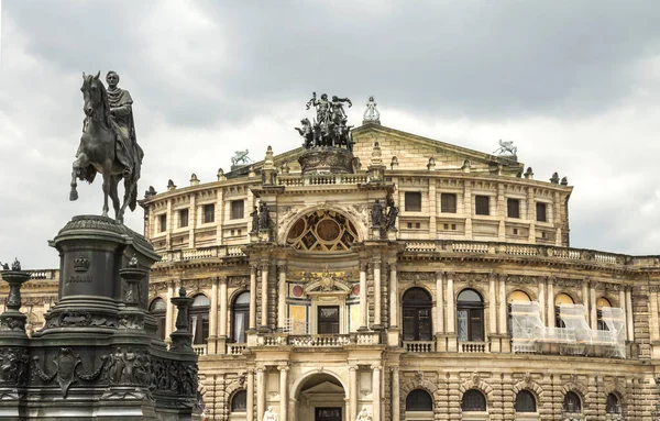 Dresden Sachsen Tyskland Juli 2019 Semperoper Operahuset Vid Sachsische Staatsoper — Stockfoto