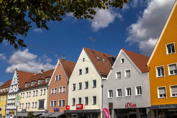 Freystadt / GERMANY - 1 Mayıs 2019: Alman kasabasının geleneksel evleri, Freystadt, Bavyera