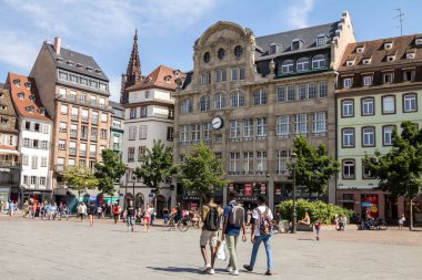 Strasbourg, Fransa, 3 Temmuz 2019: Strasbourg şehir manzarası, Fransa