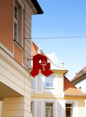  Apotheke, Almanca eczane levhası Apotheke, Almanca eczane levhası