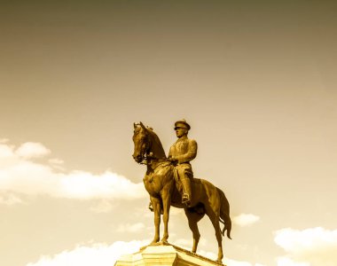 Çağdaş Türkiye 'nin kurucusu Atatürk Heykeli, başkent Ankara, Ulus Meydanı