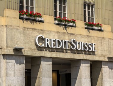 BERN, SWitzERLAND - 2 Temmuz 2019: CREDIT SUISSE önde gelen küresel finans hizmetleri şirketlerinden biridir.