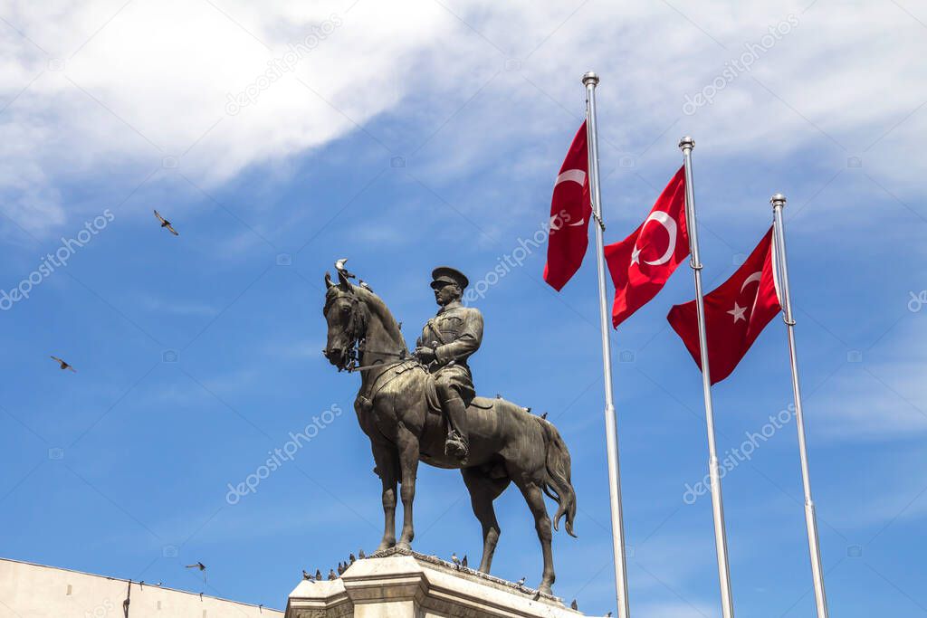 Ataturk monument in city center, Ulus