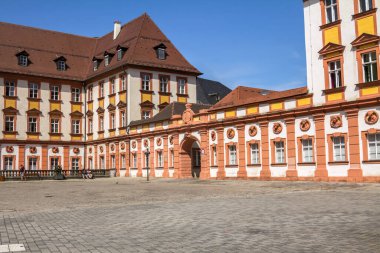 Bayreuth Eski Şatosu, Almanya. Bayreuth, Richard Wagner 'in yıllık operaları ile ünlüdür..