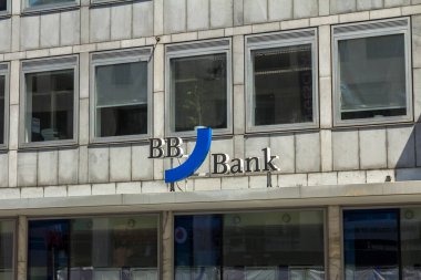 BB Bank şubesi. Avrupa 'nın en büyük üye bankalarından biri olan BBBank, sadece özel müşteri işlerine odaklanan bir Alman kooperatif bankasıdır.